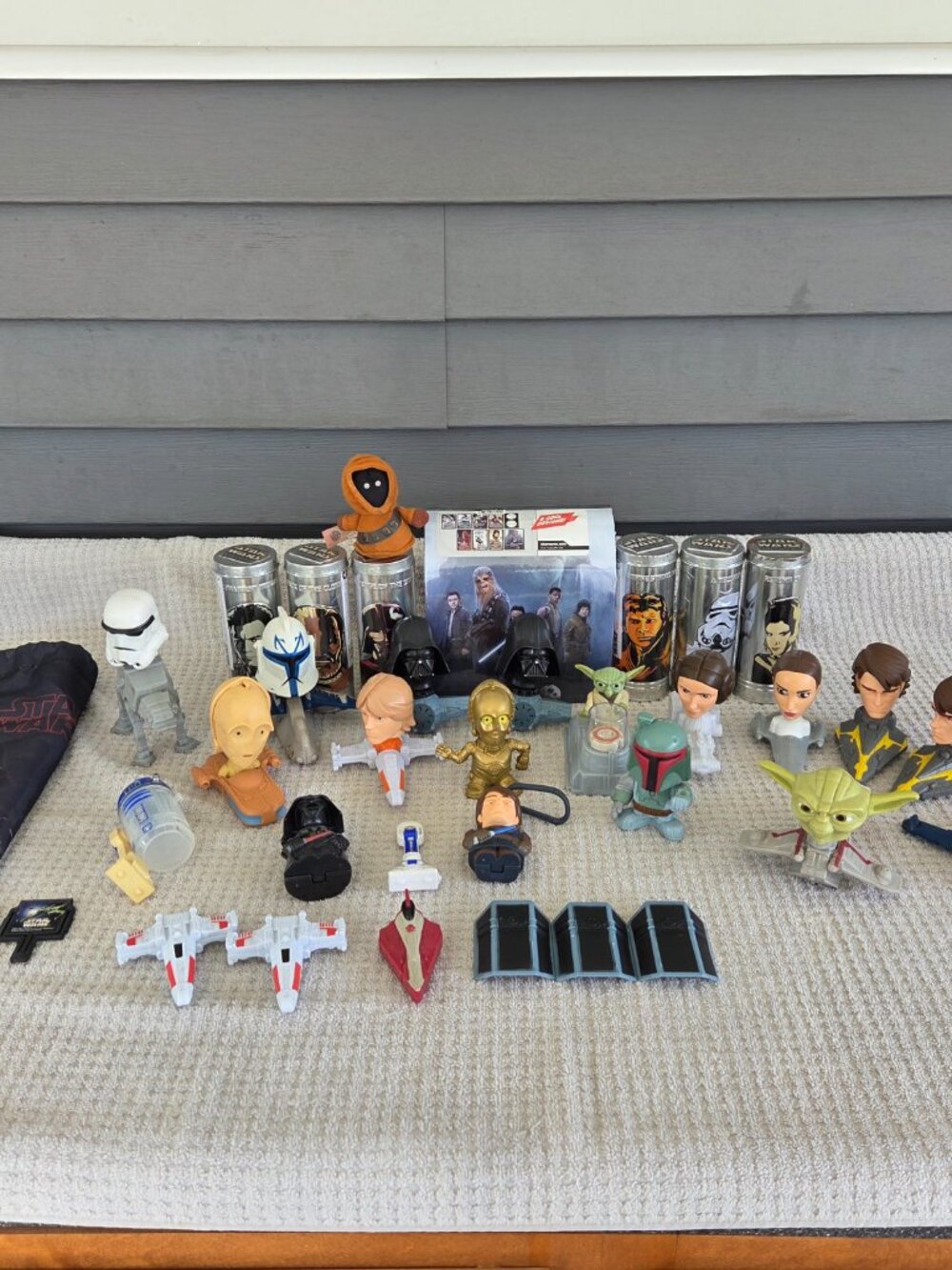 Star Wars Bobble Heads, Episodes 1-6 TIns w/Watches NEW, Mailbox w/Cards NEW